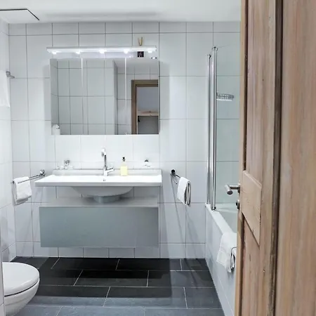 Appartement Smaragd-3 By Interhome